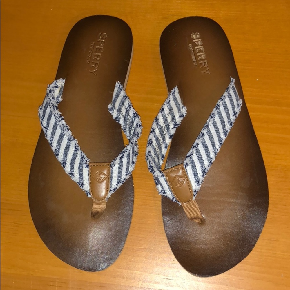 Cute sperry flip flops